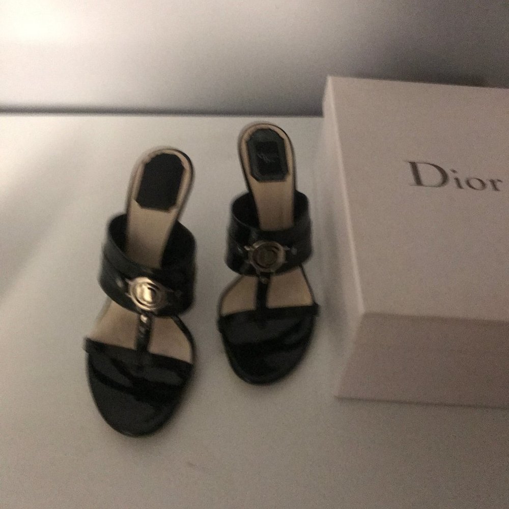 Dior